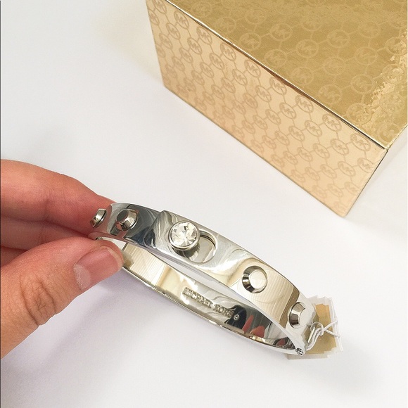 Michael Kors Astor double hinge bangle bracelet - Picture 5 of 6